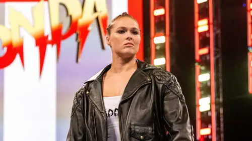 Raw Temporada 30 Episodios 5 • Sub Español