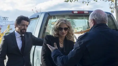 Motive S2E5 • Oglądaj Online