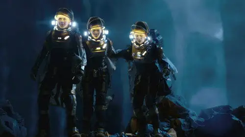 Lost in Space Temporada 3 Episodios 1 • Sub Español