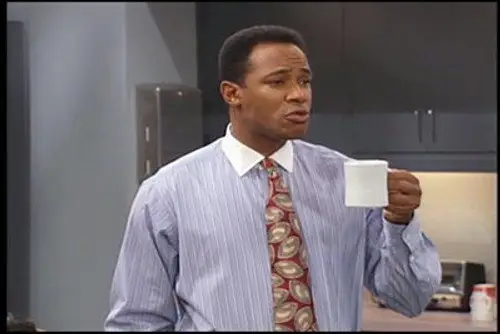 Living Single Temporada 1 Episodios 23 • Sub Español
