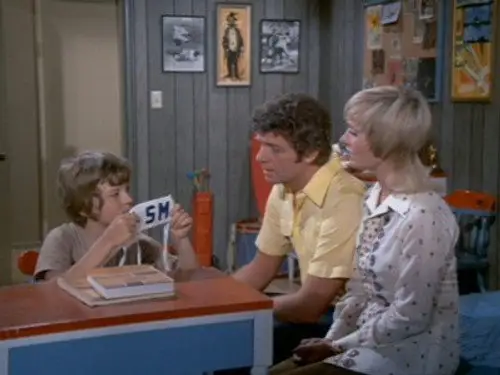 The Brady Bunch Temporada 4 Episodios 14 • Sub Español