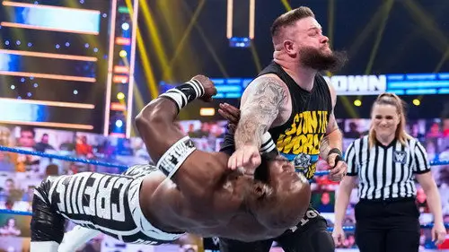 WWE Friday Night SmackDown S23E23 • Oglądaj Online