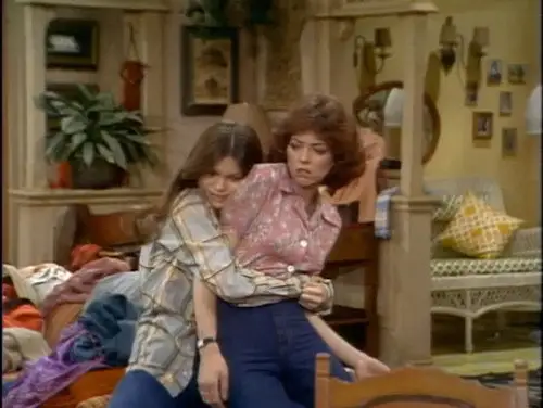 One Day at a Time Temporada 3 Episodios 22 • Sub Español