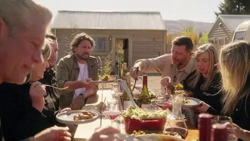 Off the Grid with Colin and Manu Temporada 1 Episodios 5 • Sub Español