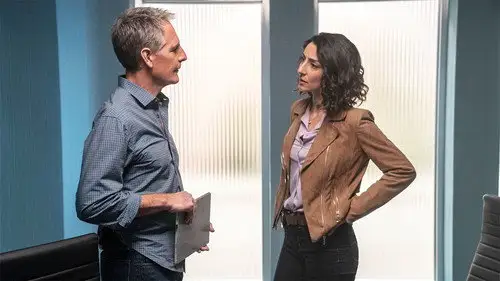 NCIS: Nueva Orleans Temporada 5 Episodios 15 • Sub Español