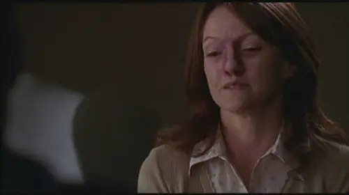 Nip/Tuck, a golpe de bisturí Temporada 2 Episodios 14 • Sub Español
