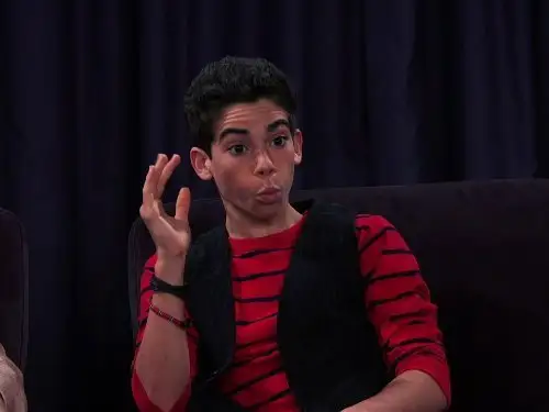 Jessie Temporada 3 Episodios 12 • Sub Español