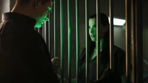 Supergirl Temporada 2 Episodios 12 • Sub Español