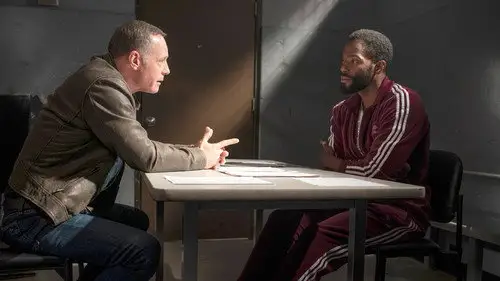 Chicago P.D. Temporada 6 Episodios 8 • Sub Español