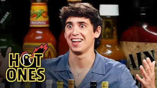 Hot Ones S30E11 • Oglądaj Online
