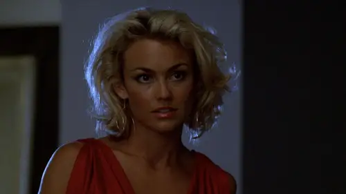 Nip/Tuck, a golpe de bisturí Temporada 1 Episodios 9 • Sub Español
