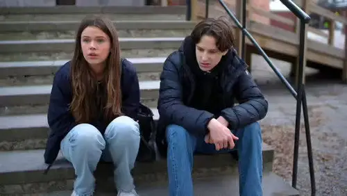 Strula Temporada 4 Episodios 8 • Sub Español