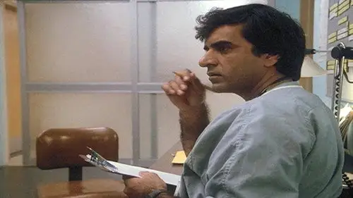 St. Elsewhere Temporada 1 Episodios 13 • Sub Español