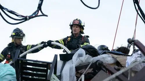 9-1-1 Temporada 6 Episodios 16 • Sub Español