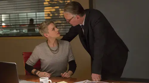 Motive S4E9 • Oglądaj Online