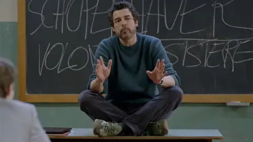Un Professore Temporada 1 Episodios 10 • Sub Español