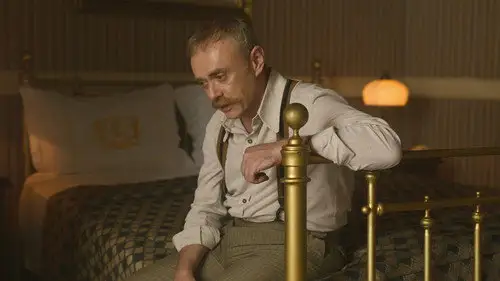 Medianoche en el Pera Palace Temporada 2 Episodios 7 • Sub Español