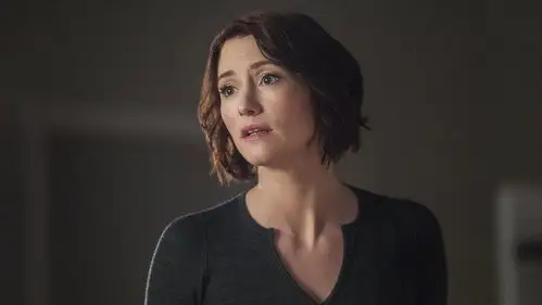 Supergirl Temporada 2 Episodios 19 • Sub Español