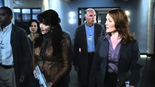 Sanctuary Temporada 4 Episodios 5 • Sub Español