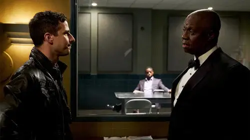 Brooklyn Nine-Nine Temporada 5 Episodios 14 • Sub Español