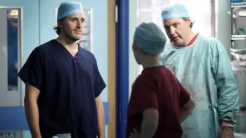 Holby City Temporada 13 Episodios 4 • Sub Español