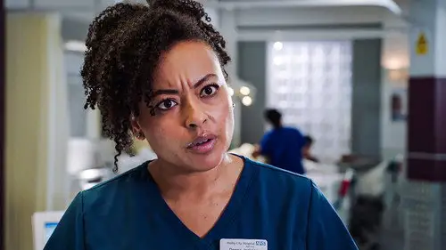 Holby City Temporada 22 Episodios 9 • Sub Español