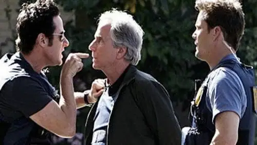 Numb3rs Temporada 5 Episodios 22 • Sub Español