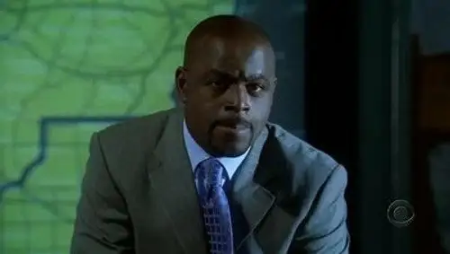 Numb3rs Temporada 2 Episodios 9 • Sub Español