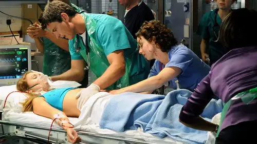 Casualty Temporada 25 Episodios 1 • Sub Español