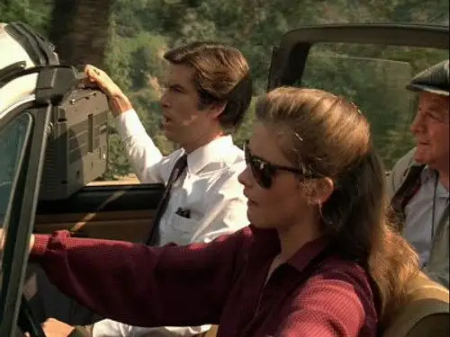 Remington Steele Temporada 2 Episodios 9 • Sub Español
