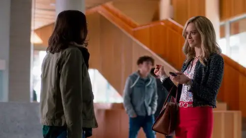 Supergirl Temporada 6 Episodios 5 • Sub Español