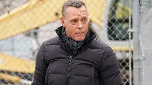 Chicago P.D. Temporada 9 Episodios 12 • Sub Español