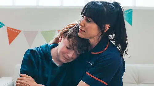 Casualty Temporada 37 Episodios 7 • Sub Español