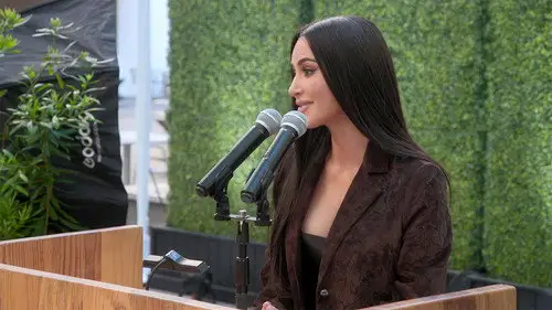 Las Kardashian 2022 Temporada 6 Episodios 8 • Sub Español