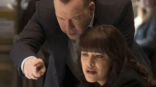 Familia de policías Temporada 6 Episodios 22 • Sub Español