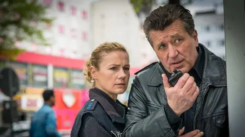 Hamburgo 112 Temporada 11 Episodios 3 • Sub Español
