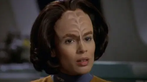 Star Trek: Voyager Temporada 1 Episodios 2 • Sub Español