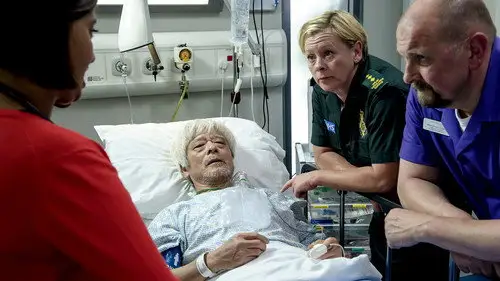 Casualty Temporada 29 Episodios 11 • Sub Español
