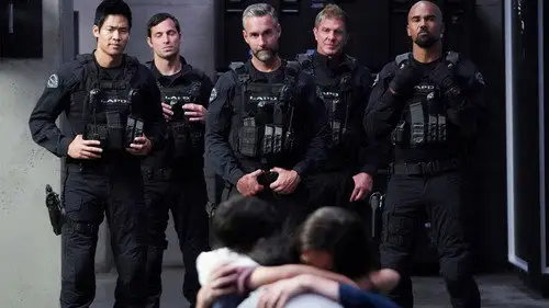 S.W.A.T.: Los hombres de Harrelson Temporada 2 Episodios 2 • Sub Español