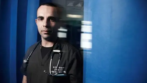 24 Hours in A&E Temporada 2 Episodios 5 • Sub Español