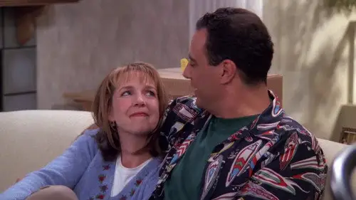 Todo el mundo quiere a Raymond Temporada 3 Episodios 9 • Sub Español