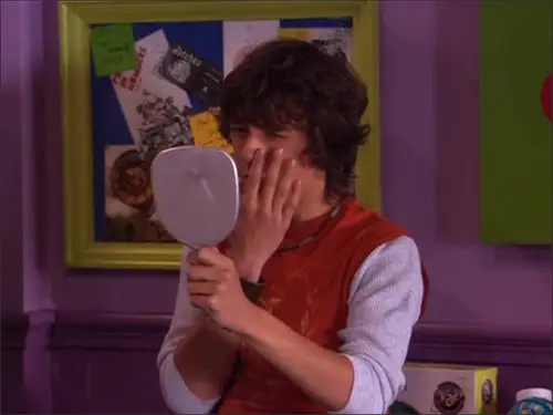 Zoey 101 Temporada 3 Episodios 25 • Sub Español
