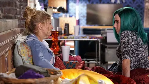 Sweet/Vicious Temporada 1 Episodios 7 • Sub Español