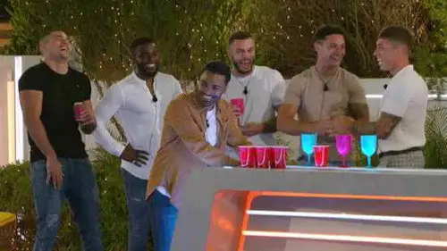 Love Island (Reino Unido) Temporada 6 Episodios 5 • Sub Español