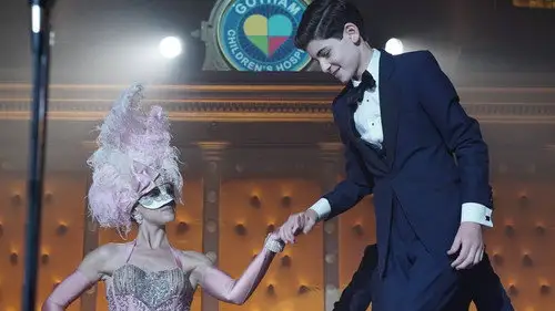 Gotham Temporada 2 Episodios 3 • Sub Español