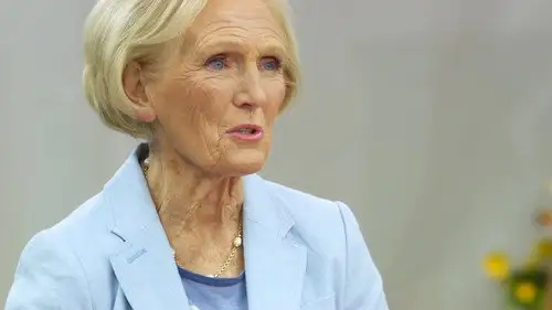 The Great British Bake Off Temporada 7 Episodios 3 • Sub Español