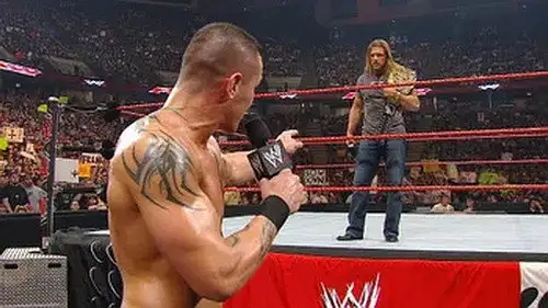 Raw Temporada 16 Episodios 17 • Sub Español