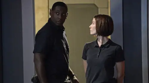 Supergirl Temporada 1 Episodios 7 • Sub Español