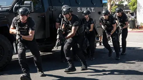 S.W.A.T.: Los hombres de Harrelson Temporada 6 Episodios 9 • Sub Español