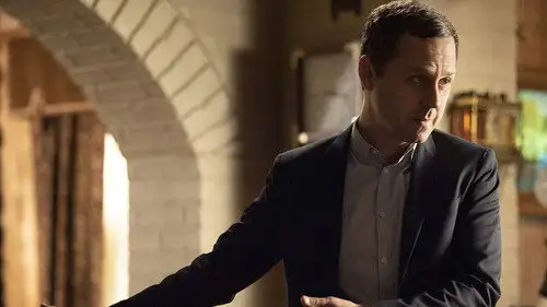 Sneaky Pete Temporada 3 Episodios 9 • Sub Español